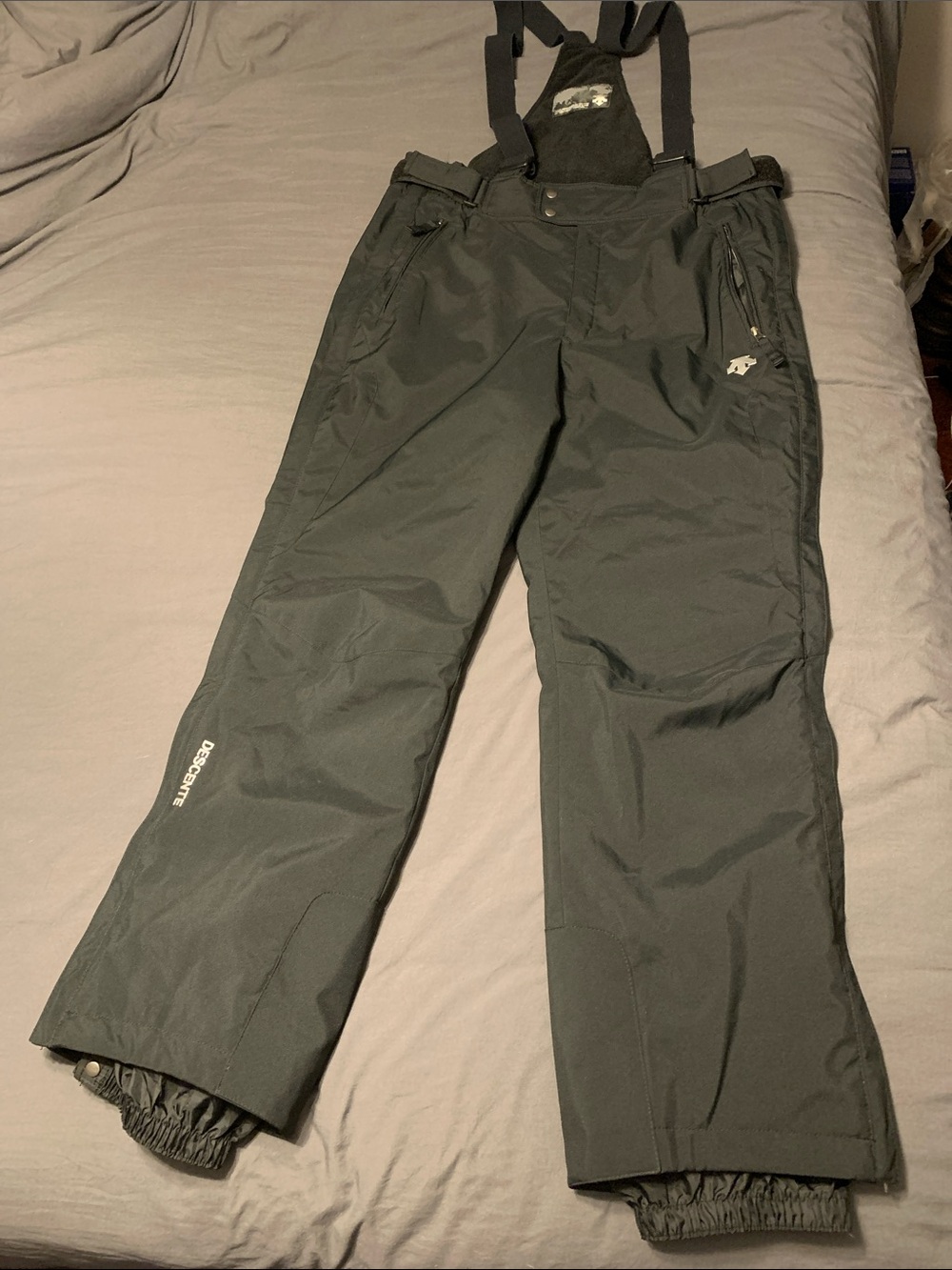 Descente Men's Black Ski Bib Pants with Removable Suspenders